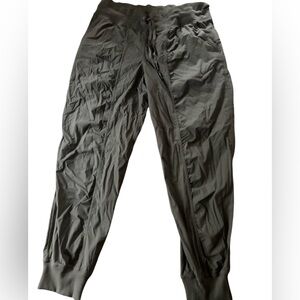 Lululemon Dance Studio Green Twill Jogger Pants Cuffed Tapered Leg Drawstring 10